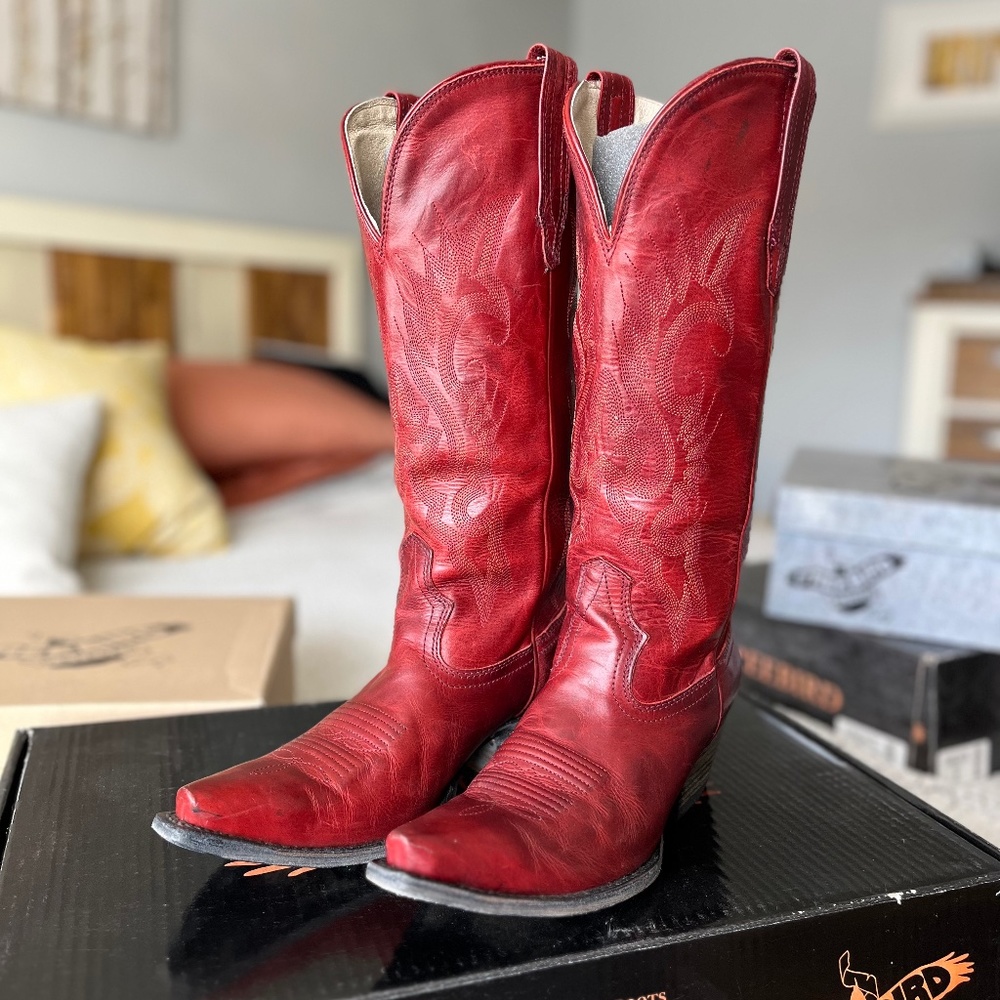 Red Woodland boots Freebird by Steve Madden